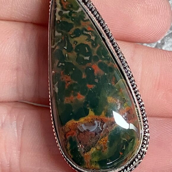 Antique Styled Heliotrope Bloodstone Pendant Stone Crystal Jewelry - Picture 10 of 10